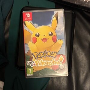 Nintendo Pokémon Let's Go Pikachu! Game